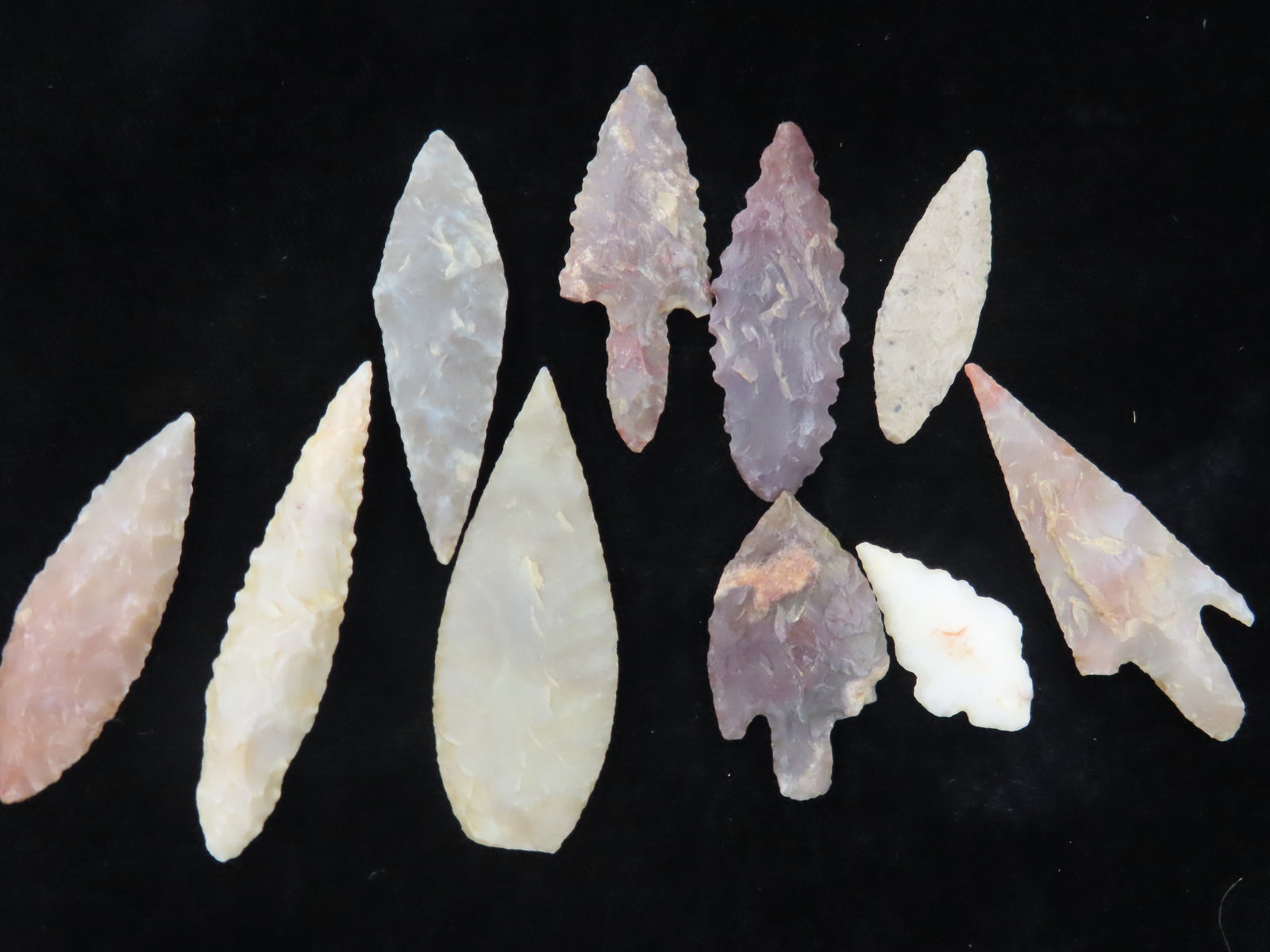 Selection of Neolithic Arrowheads Africa (1 of 6)