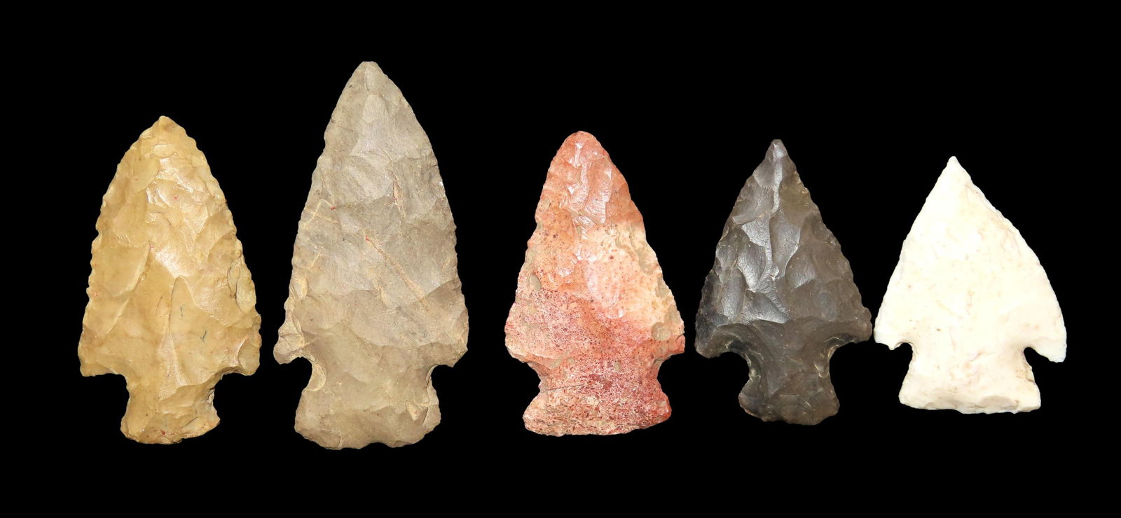 Grouping of Nice Arrowheads, This Section of Relics / Fossils came from the Byron Knoblock Estate Sa (1 of 4)