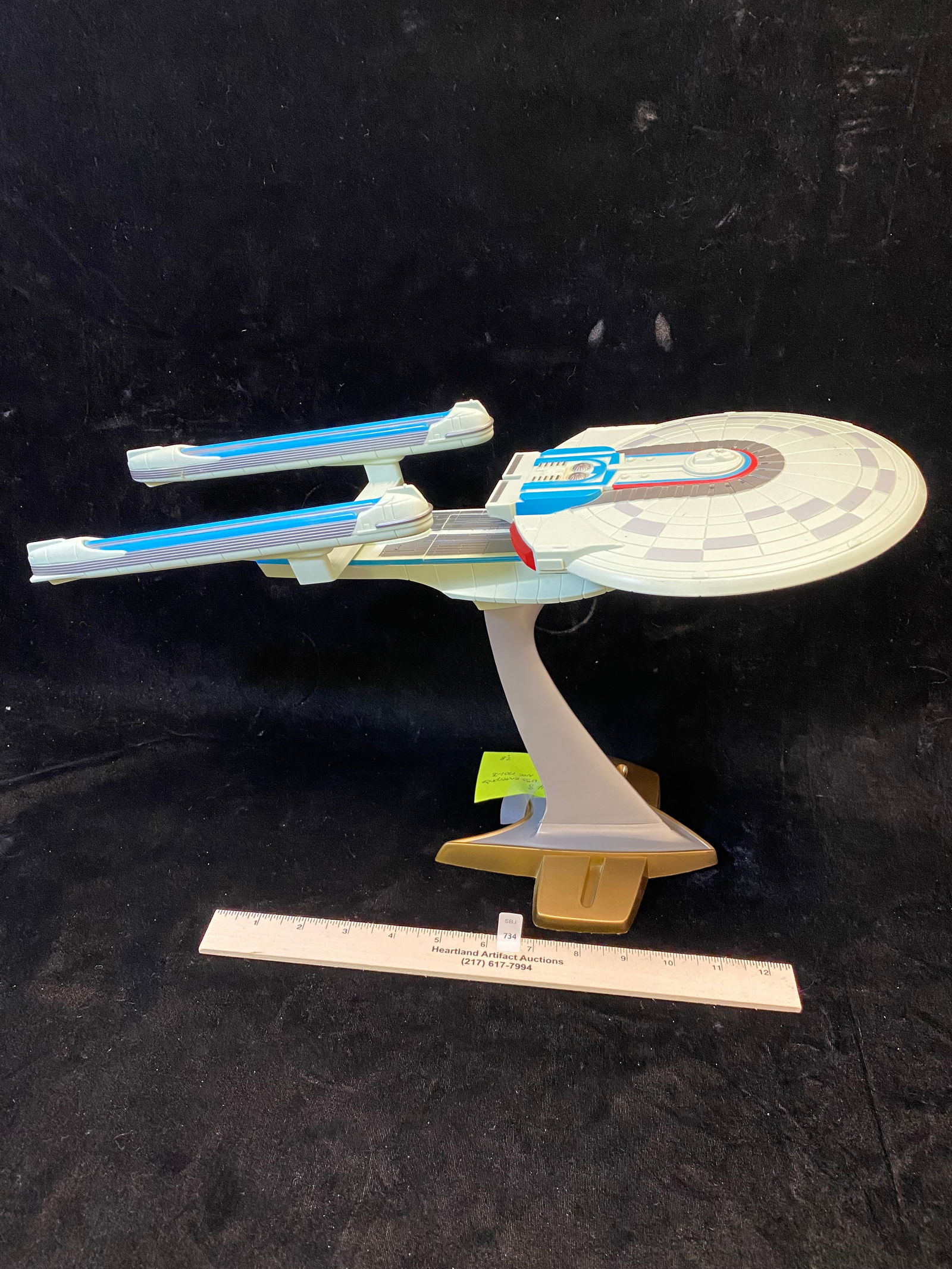 StarTrek USS Enterprise display model private collection Quincy, ILL (1 of 2)