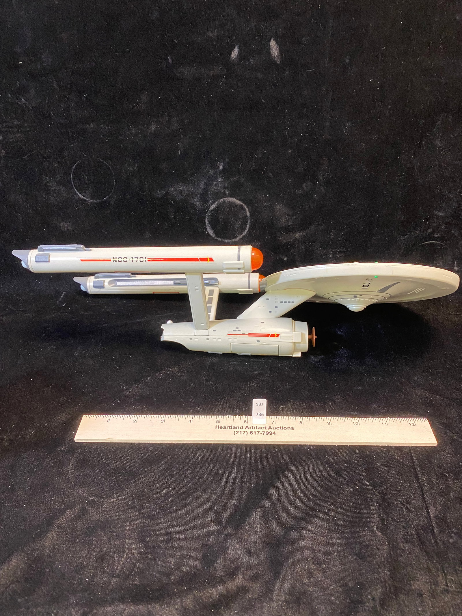 1995 StarTrek USS Enterprise ship private collection Quincy, ILL: 1995 StarTrek USS Enterprise ship private collection Quincy, ILL