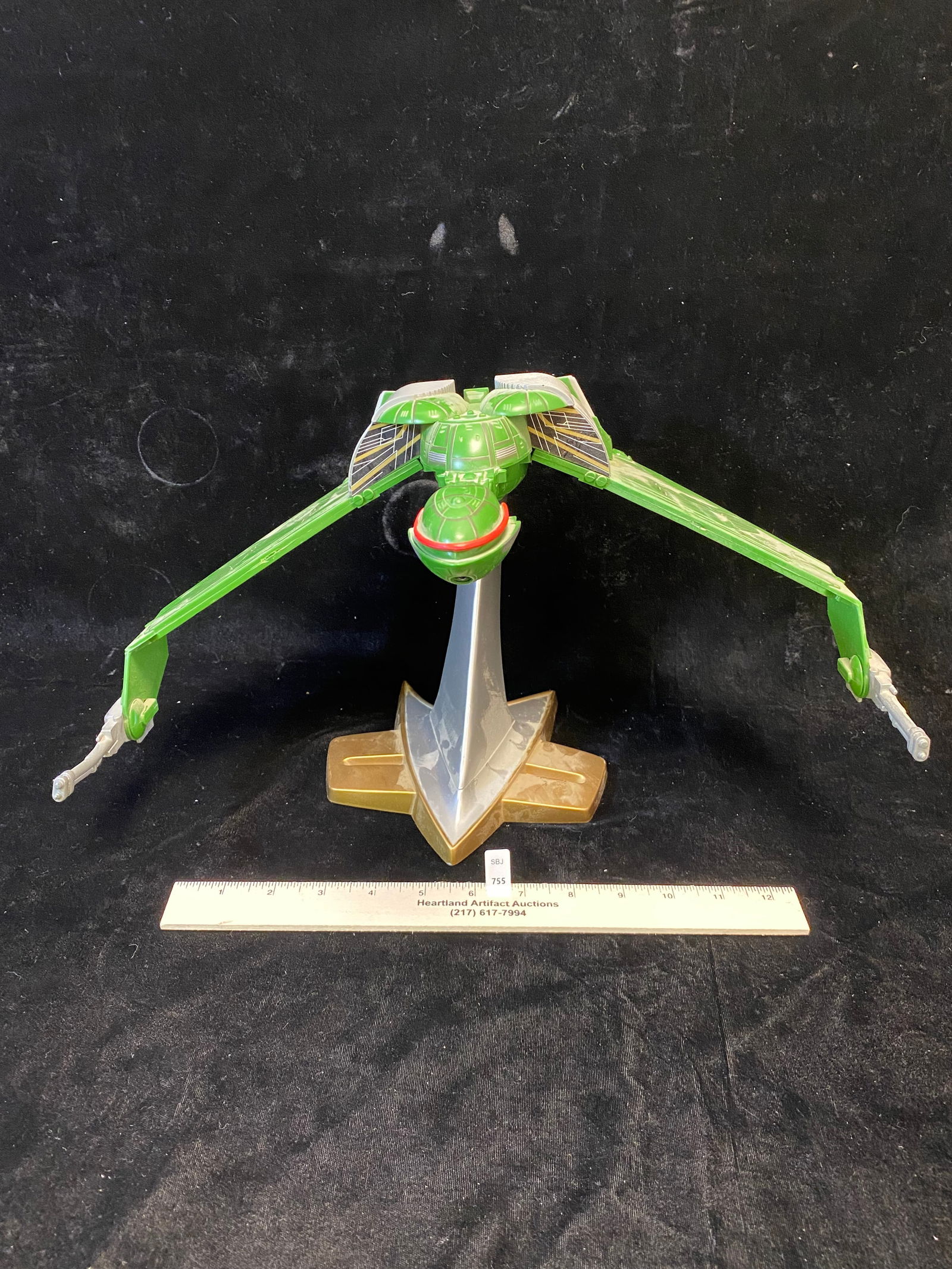 StarTrek Klingon Bird Ship  1994 toy private collection Quincy, ILL (1 of 2)