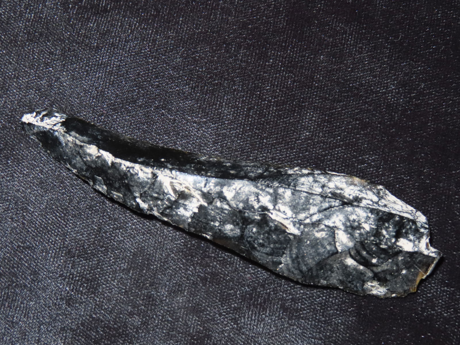 Early Pre-Colombian Obsidian Knife, found in South America (1 of 7)