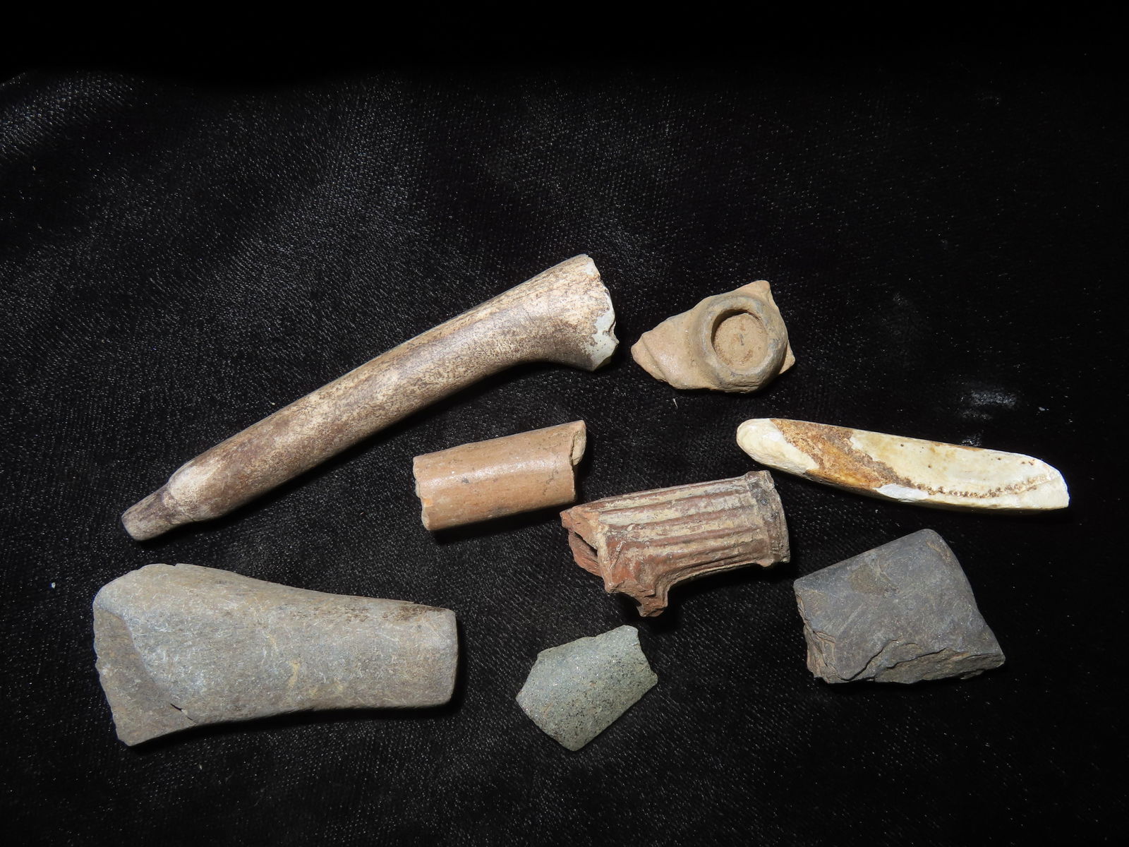 Collection of Heartbreaker Relics-Pipes, Gorgets, Shell Tools: Collection of Heartbreaker Relics-Pipes, Gorgets, Shell Tools