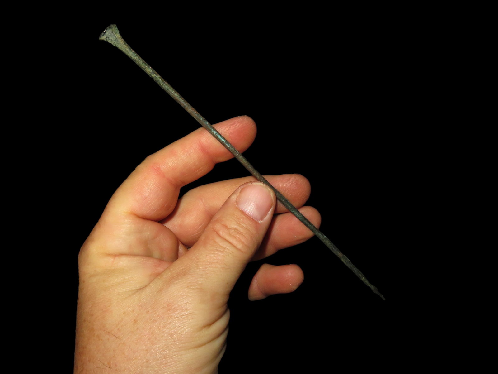 8" LONG PRECOLUMBIAN COPPER HAIRPIN FROM MEXICO, VERY NICE WELL PATINATED EXAMPLE, TUPI / CLOAK / (1 of 5)