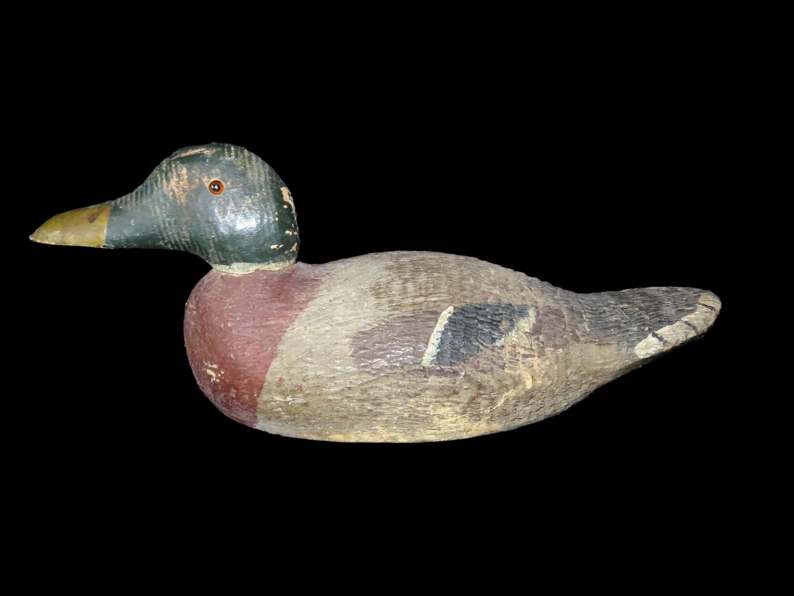 Antique Wooden Duck Decoy, in good working condition: Antique Wooden Duck Decoy, in good working condition
