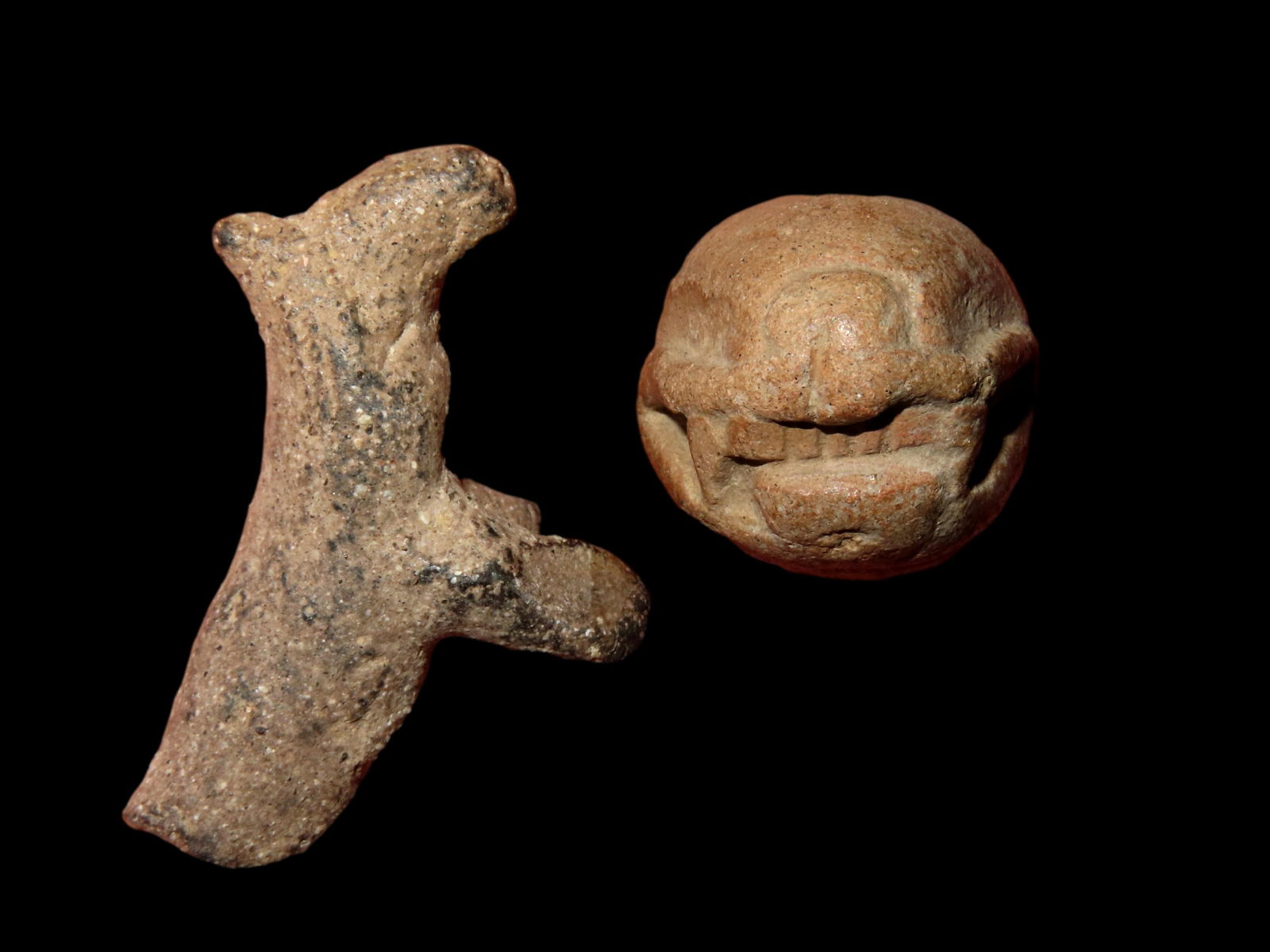 Set of 2 Pre-Colombian Effigy Pendants, found in South America (1 of 3)