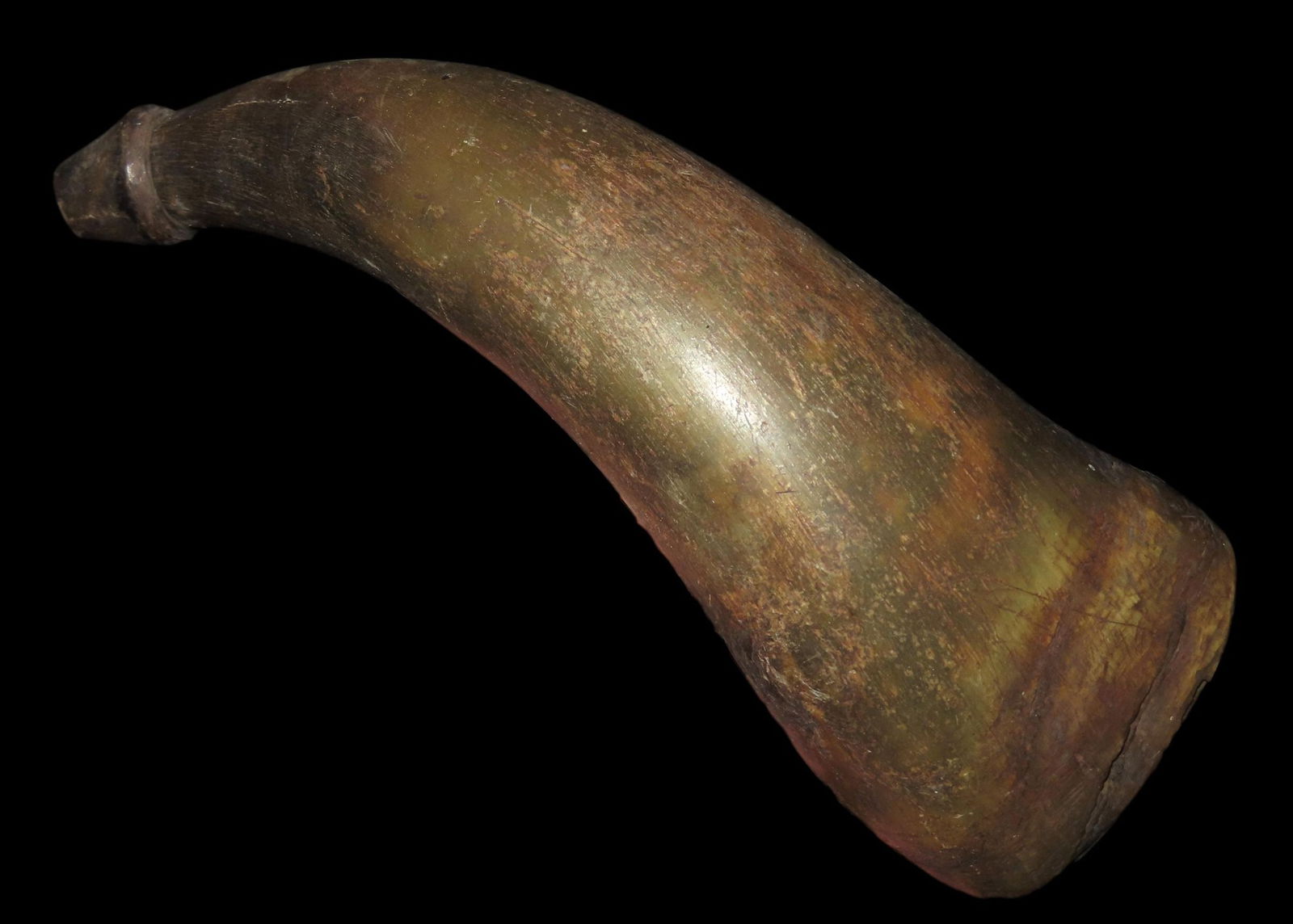 6 1/2" LONG MID 18TH CENTURY CARVED POWDER HORN, REVOLUTIONARY WAR PERIOD, NICE RICH PATINA, FITTED (1 of 5)