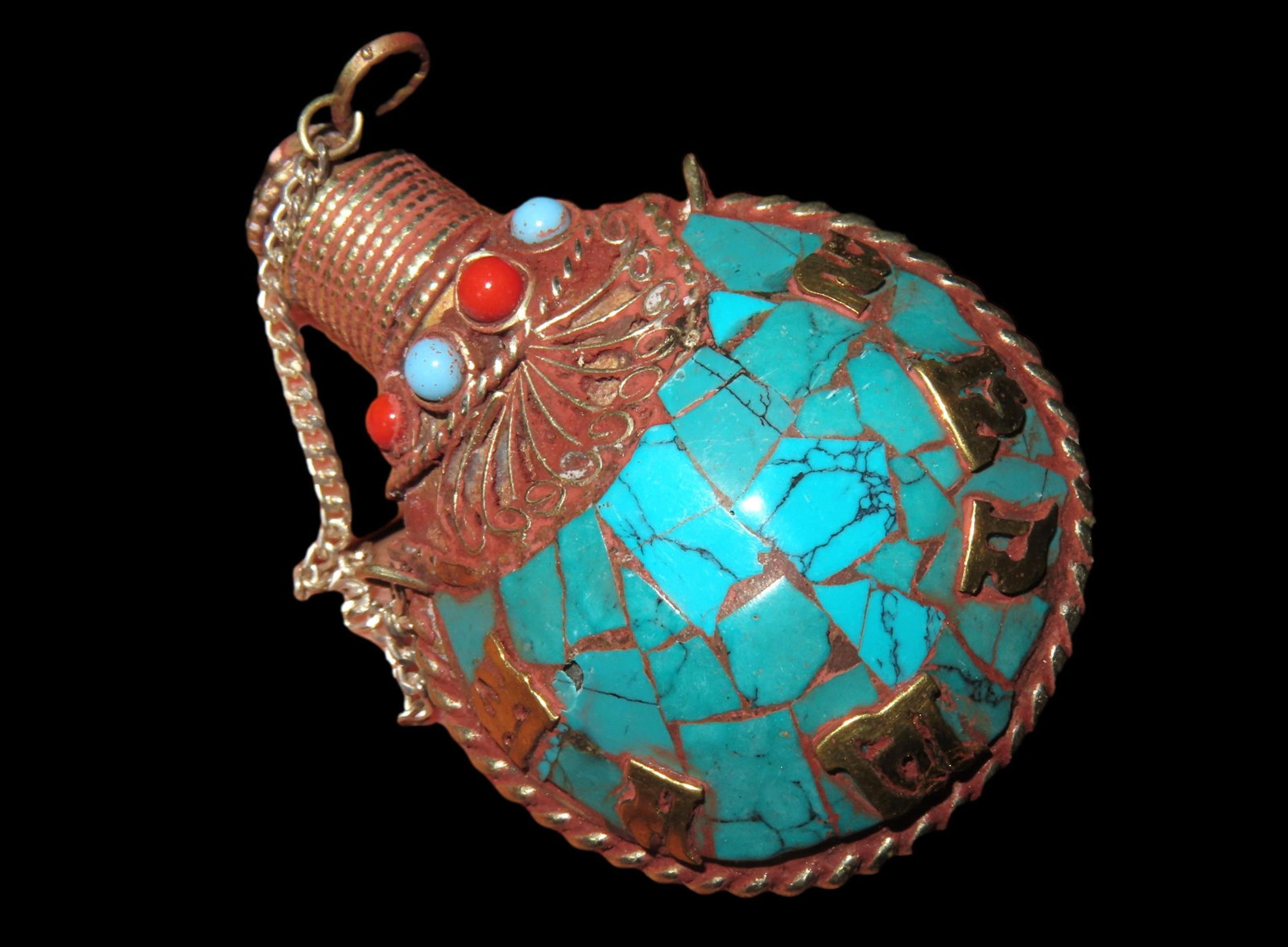 ANTIQUE TURQOISE INLAID SNUFF BOTTLE, BEAUTIFUL EXAMPLE: ANTIQUE TURQOISE INLAID SNUFF BOTTLE, BEAUTIFUL EXAMPLE