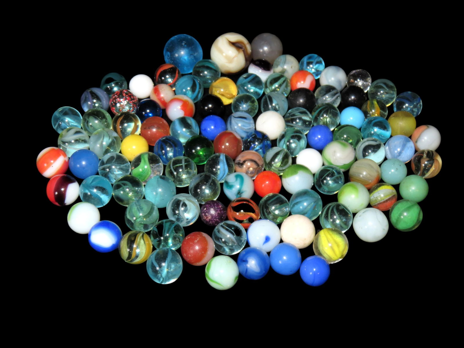 HUGE LOT OF VINTAGE MARBLES, ANTIQUE GLASS MARBLE (1 of 2)