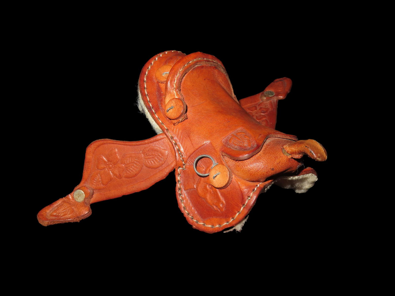 MINIATURE ANTIQUE TOOLED LEATHER SADDLE, VERY INTRICATE, VERT SMALL (1 of 5)