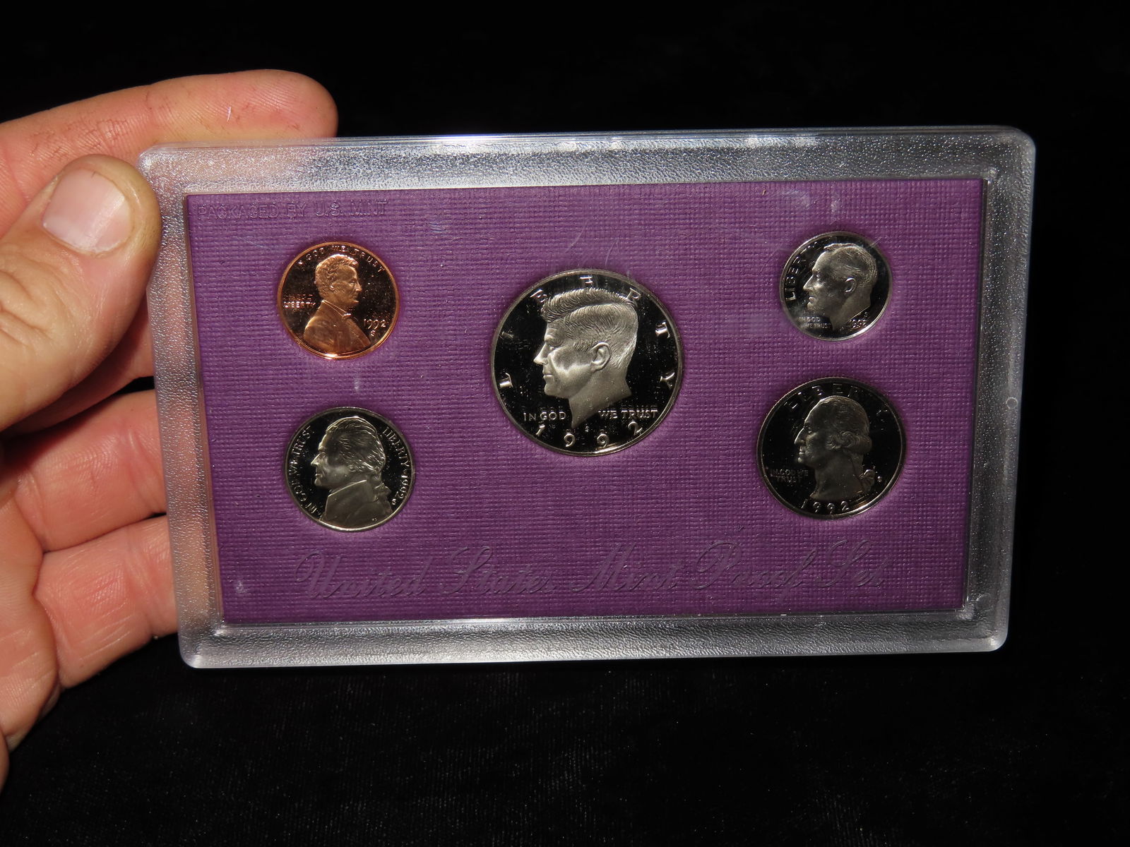 1992 United States of America Mint Proof Set-Half Dollar, Quarter, Dime, Nickel, and Penny (1 of 3)