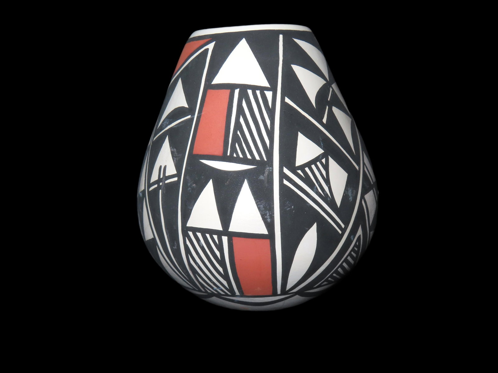 Authentic Native American Hand-crafted Pottery from the American Southwest, signed G. Sal Acoma NM; (1 of 6)