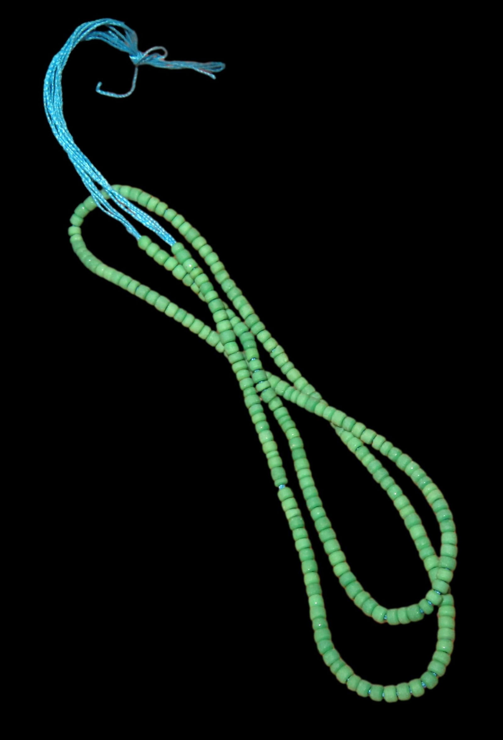 15" Strand of Historic Green Seed Beads (1 of 2)