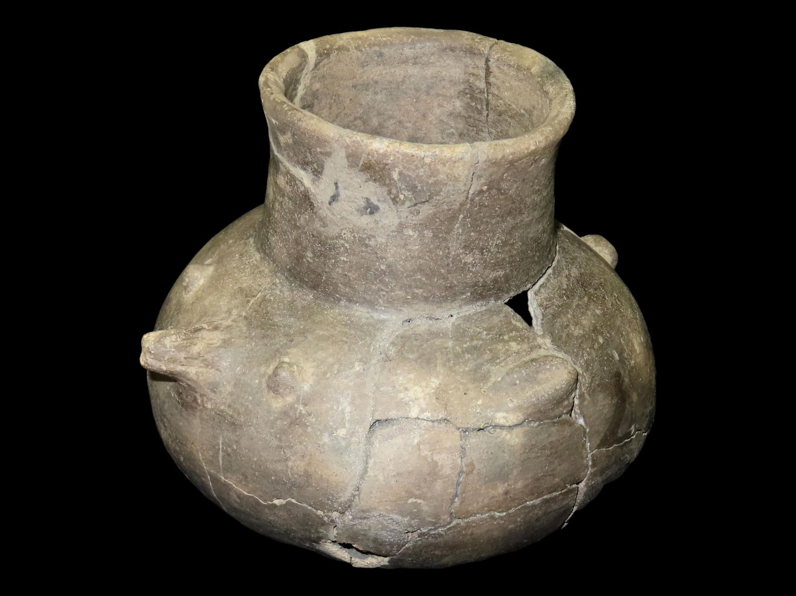 5 1/8" Effigy Pot, Broken and Reglued with Restoration Found in Scott Co. Missouri (1 of 4)