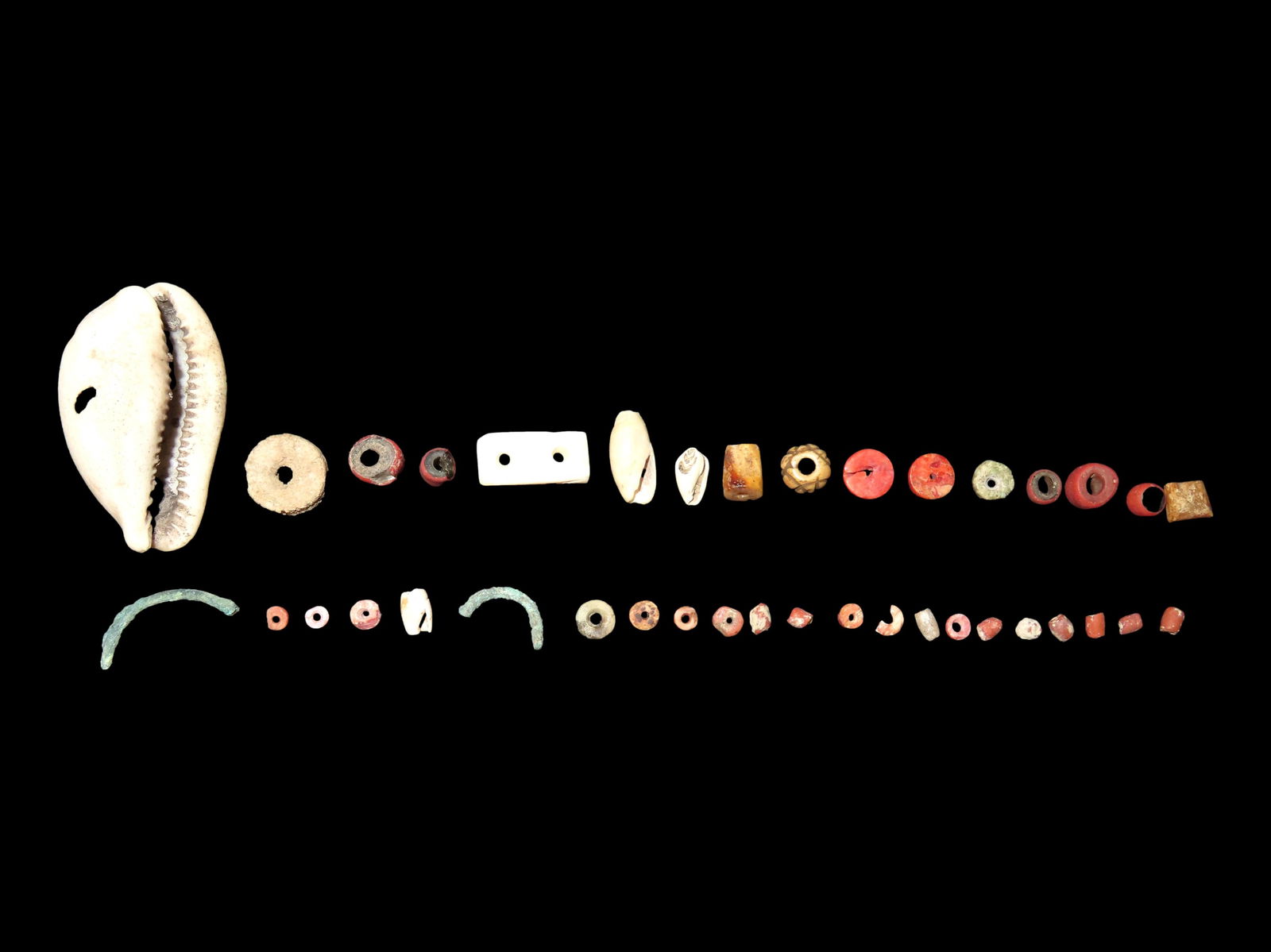 NICE GROUP OF STONE, SHELL, BONE, & COPPER BEADS FROM MEXICO, PRE-COLUMBIAN ARTIFACTS, BEAD,: NICE GROUP OF STONE, SHELL, BONE, & COPPER BEADS FROM MEXICO, PRE-COLUMBIAN ARTIFACTS, BEAD, PENDANT, GORGET