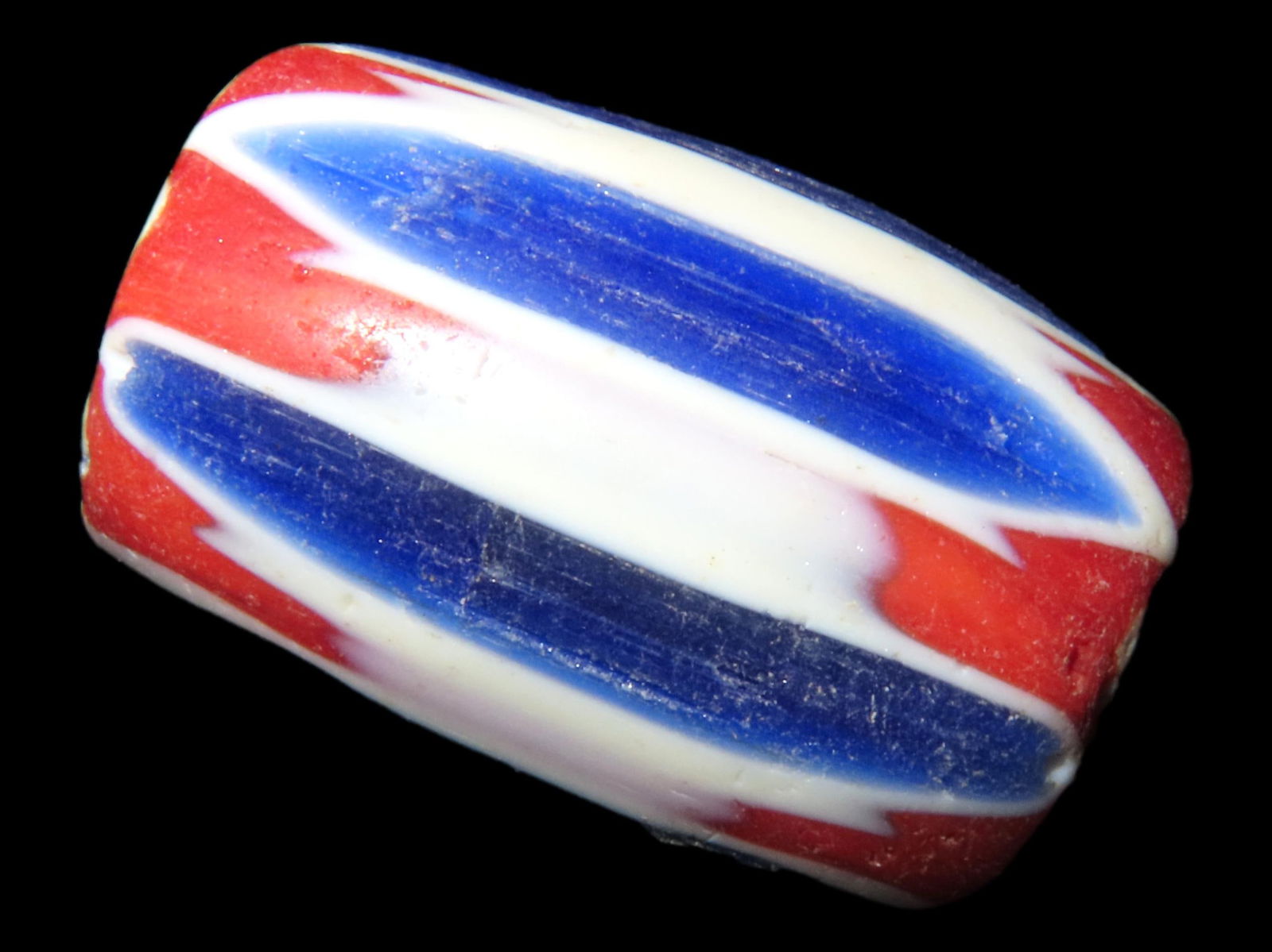 LARGE AFRICAN CHEVRON TRADE BEAD, BEAUTIFUL EXAMPLE (1 of 6)