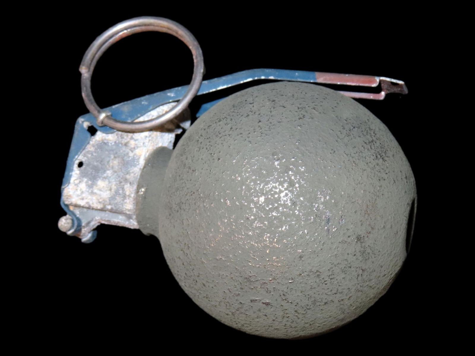 ANTIQUE PAPER WEIGHT, DE-MILLED / DEACTIVE UNUSABLE GRENADE, NOVELTY ITEM: ANTIQUE PAPER WEIGHT, DE-MILLED / DEACTIVE UNUSABLE GRENADE, NOVELTY ITEM