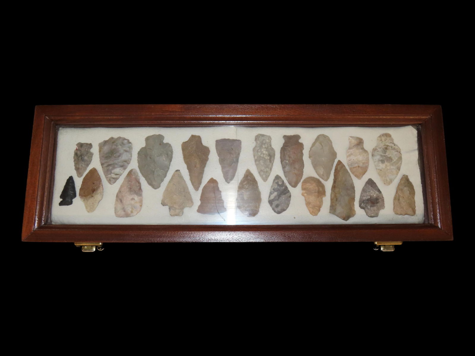 21 Arrowheads in Walnut Frame found in Scholcraft Co., Michigan (1 of 5)
