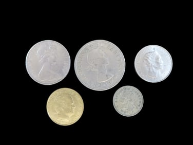 Lot of 5 Coins ,United Kingdom1/2 crown 1954-1970, Fiji 20 cents 1969-1985, Luxembourg 5 francs