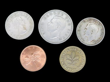 Lot of 5 Coins, New Zealand 2 shillings (florin) 1948-1951, United Kingdom 1 shilling,English crest,