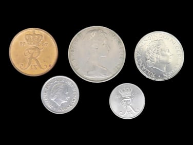 Lot of 5 Coins, Netherlands 1 gulden 1967-1980, Australia 20 cents 1966-1984, Denmark 5 ore
