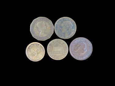 Lot of 5 Coins, Netherlands 5 cents 1950-1980, France 10 francs 1950-1958, United Kingdom 3 pence,