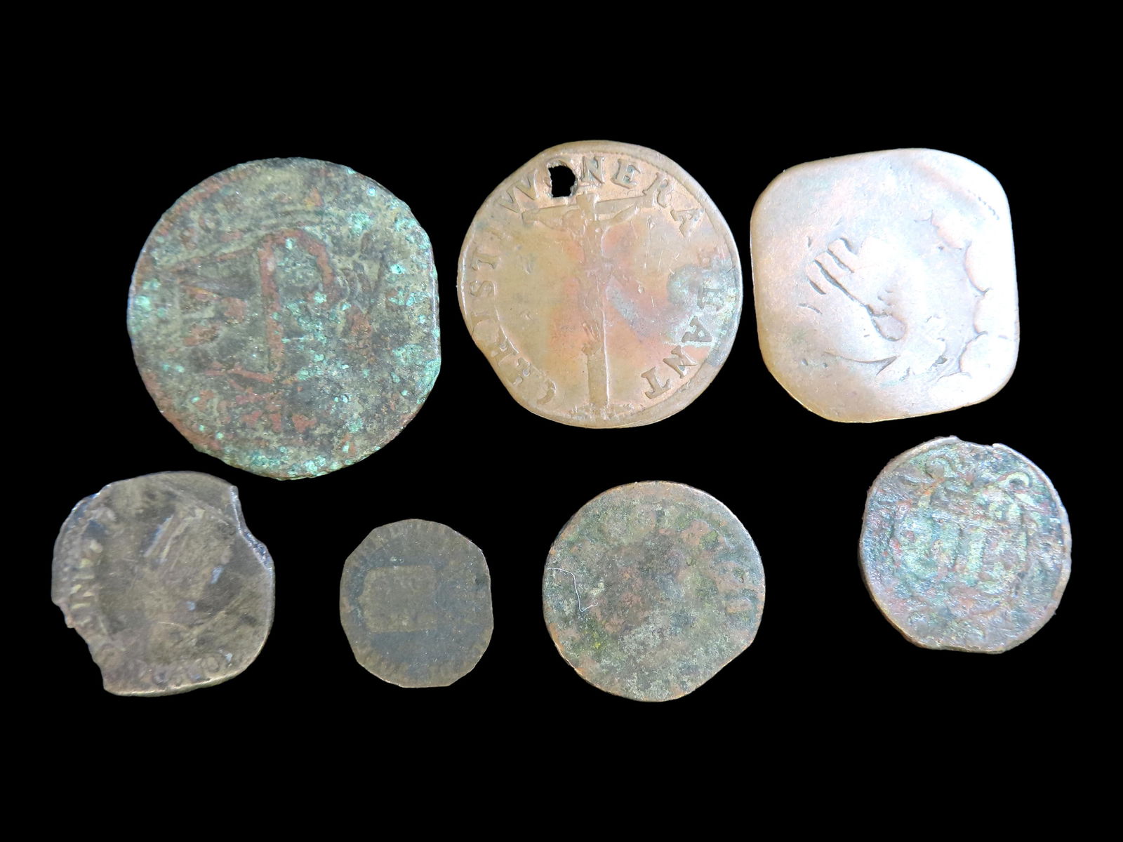 Lot of 7 Coins, Naples 1 tornses 1636-1637, United Kingdom 1/2 crown 1707-1714, Gubbio 1/2 baiocco (1 of 2)