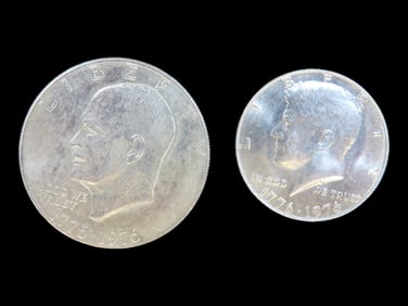 Lot of 2 Coins, USA 1 dollar, 200th Anniversary- Independence of USA 1976, USA 1/2 dollar, 200th