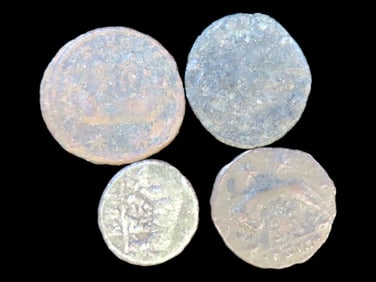 Lot of 4 Coins, Poland 1 solid 1660-1668, England 1/2 penny 1695-1699, Sweden 1/4 ore 1637-1642,