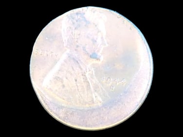 Lot of 1 Coin, USA 1 cent, Lincoln Wheat Penny 1090-1958, (1944 off center)