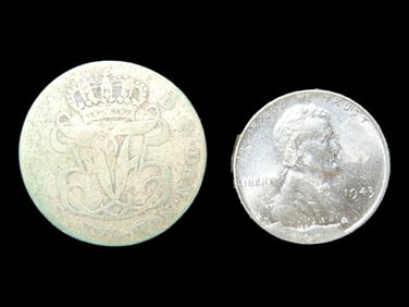 Lot 0f 2 Coins, USA 1 cent, Lincoln Wheat Penny 1909-1958,(1943), Danish West Indies 12 skilling