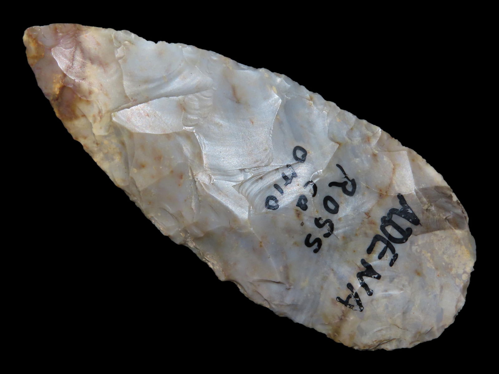 Beautiful 2 5/8" Ohio Flint Ridge Adena / Woodland Leaf Blade found in Ross County Ohio, ex Dr.