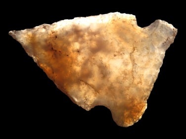 1 7/8" Clear Agate Side notch, Lincoln Co. Colorado, Highly Translucent Example, Needle Tip, Very