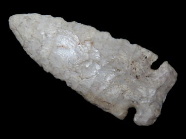 2 7/8" Dovetail, Hamilton County Ohio, very thin and well flaked example with nice deposits, Indian