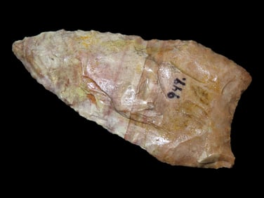 2" Meserve / Dalton found in Lincoln County Colorado, Colorful Well Flaked Example, Nicely Fluted on