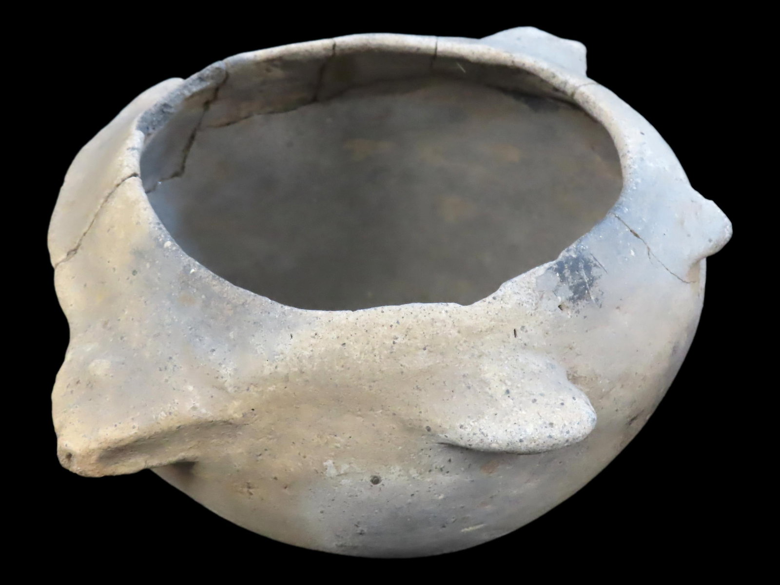 Rare Illinois Fish Effigy Bowl, Cairo Illinois, 7 3/8" by 6 1/2" wide, 3 3/4" tall. ex Cairo Customs (1 of 12)