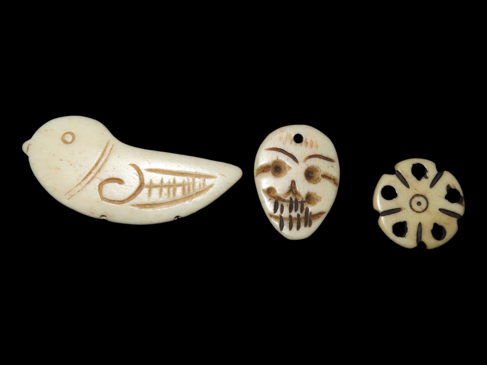 Lot of 3 Antique Effigy Engraved Bone Pendants, Hand Carved, Africa, Intricate Detailed Old Examples: Lot of 3 Antique Effigy Engraved Bone Pendants, Hand Carved, Africa, Intricate Detailed Old Examples