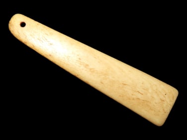 2 3/4" Bone Pendant found in Sully Co. South Dakota. Motley COA. Highly Polished Example, Mandan