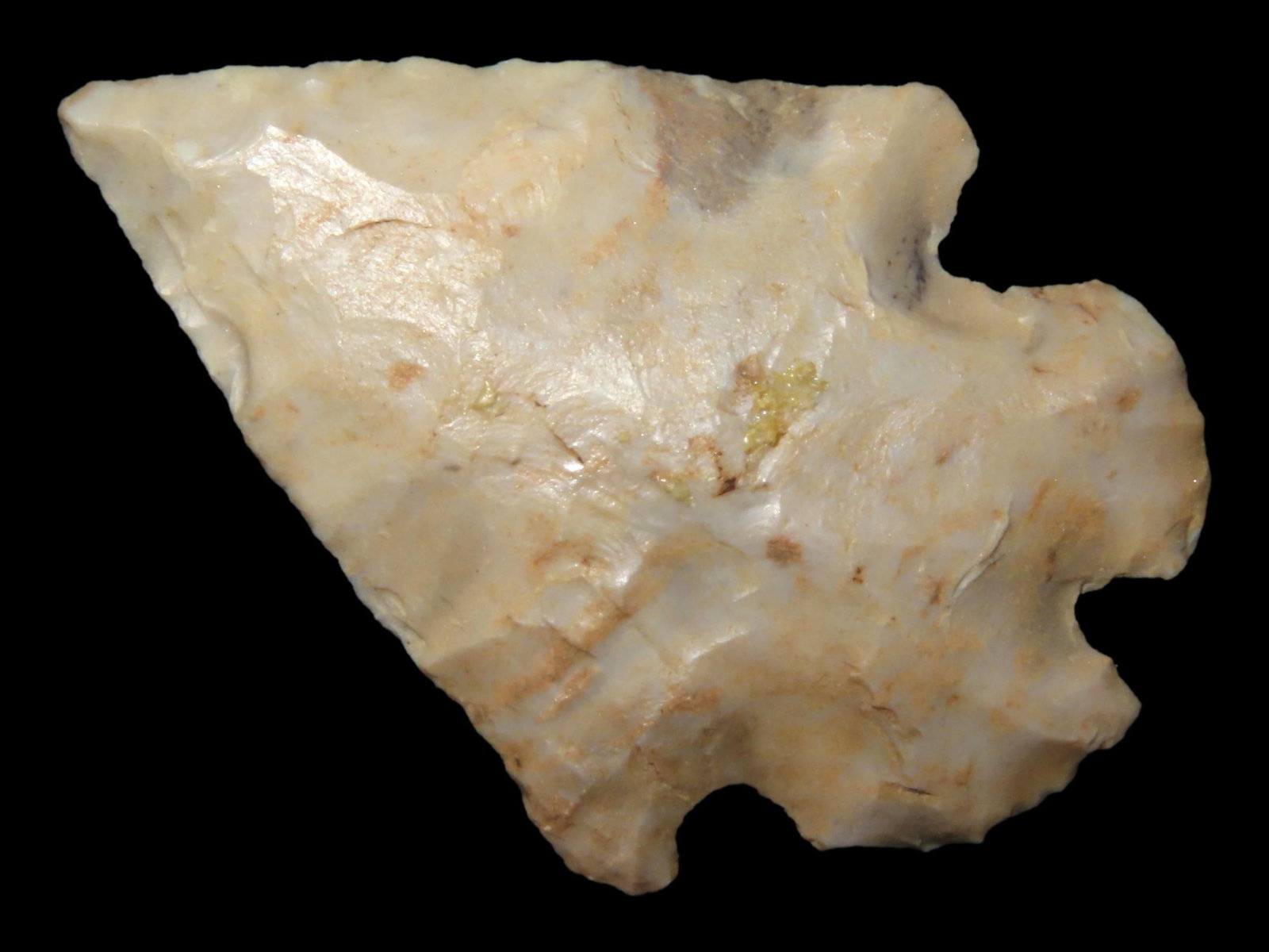 Amazing Bifurcated Base Arrowhead from Lincoln County Colorado, Bifurcate, Heavily Patinated & well (1 of 6)