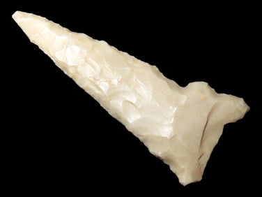 2 3/8" Dalton / Meserve, Eastern Colorado, Indian Arrowhead, paleo. Very thin example.