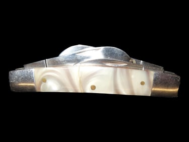 Vintage King Cutter Pocket Knife, 3 Blades. Un-used, never carried or sharpened.