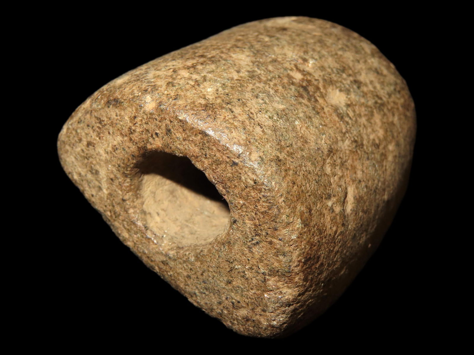 1 3/4" Hump Back Bannerstone found in Benton Co., Georgia (1 of 7)