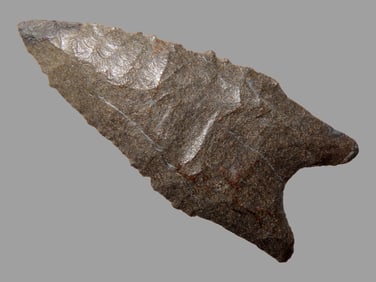 2 1/4" Dalton, found in Craighead Co., Arkansas, Ex. Sean Rosenthal, Minor Restoration to the tip