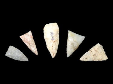 Grouping of 5 Triangles found in Southern Illinois
