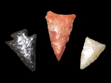 Grouping of 3 Bird Points found in Southern Illinois