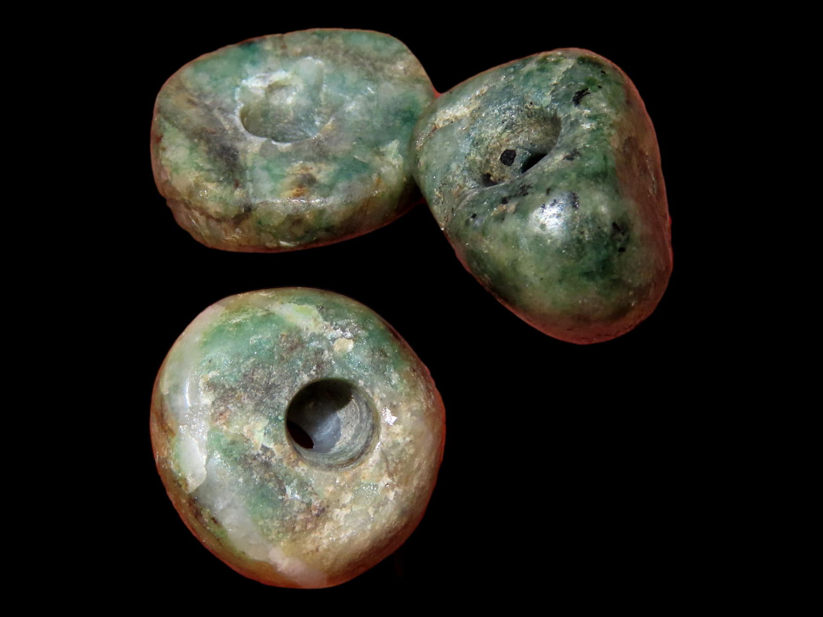 Lot of 3 Pre-Columbian Jade Beads, Guatemala: Lot of 3 Pre-Columbian Jade Beads, Guatemala