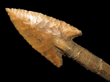 28 7/8' Historic Arrow with Flint Arrowhead in Great Condition