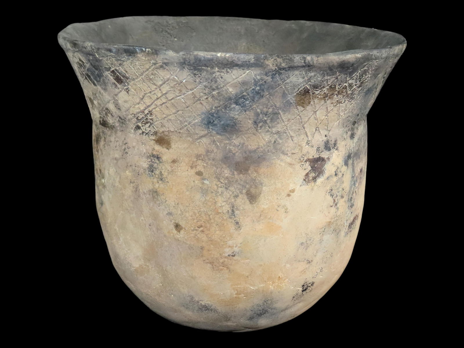 9 7/8" X 9 1/4" Designed Caddo Pot with Restoration Ark. (1 of 8)