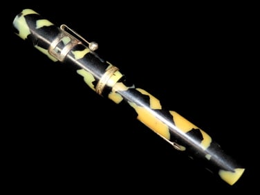 The Waterman Patrician Masterpiece of the 1920s Fountain Pen Gold 14K