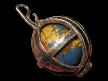 Unique World Globe Pendant Locket 1 1/4'